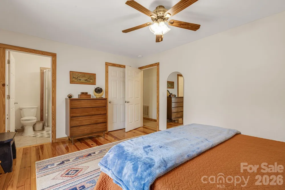 517 Pheasant Street Lake Lure, NC 28746
