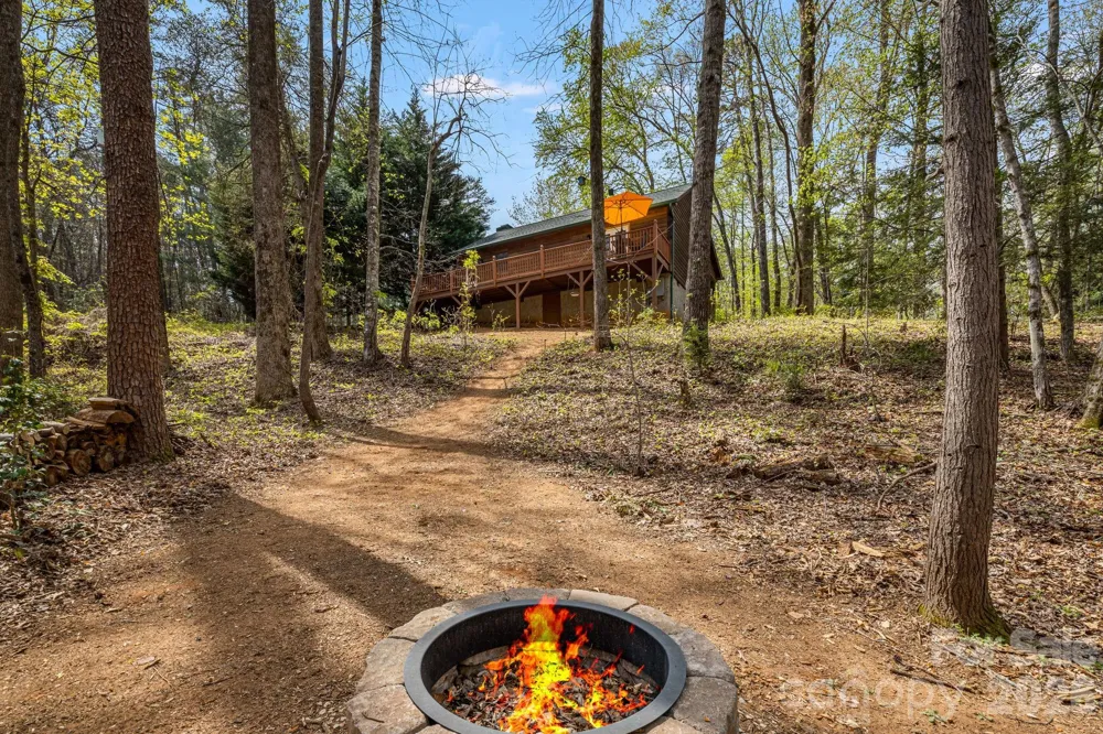 517 Pheasant Street Lake Lure, NC 28746