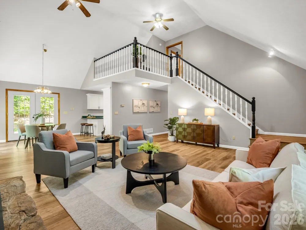 2304 Mountain Page Road Saluda, NC 28773
