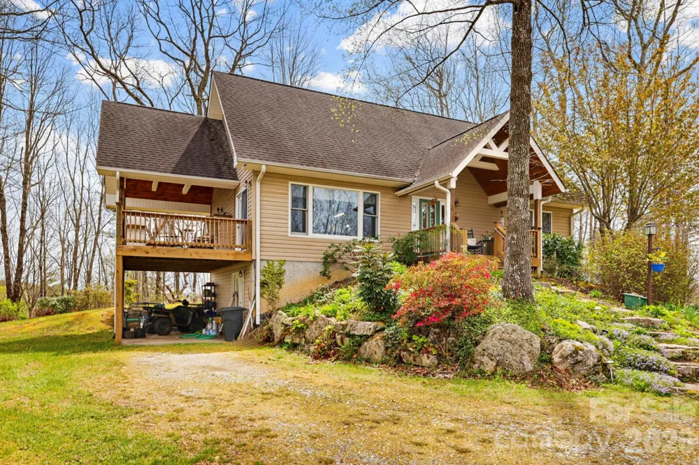 13705 Rosman Highway Lake Toxaway, NC 28747