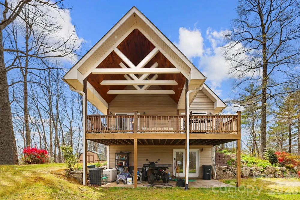 13705 Rosman Highway Lake Toxaway, NC 28747