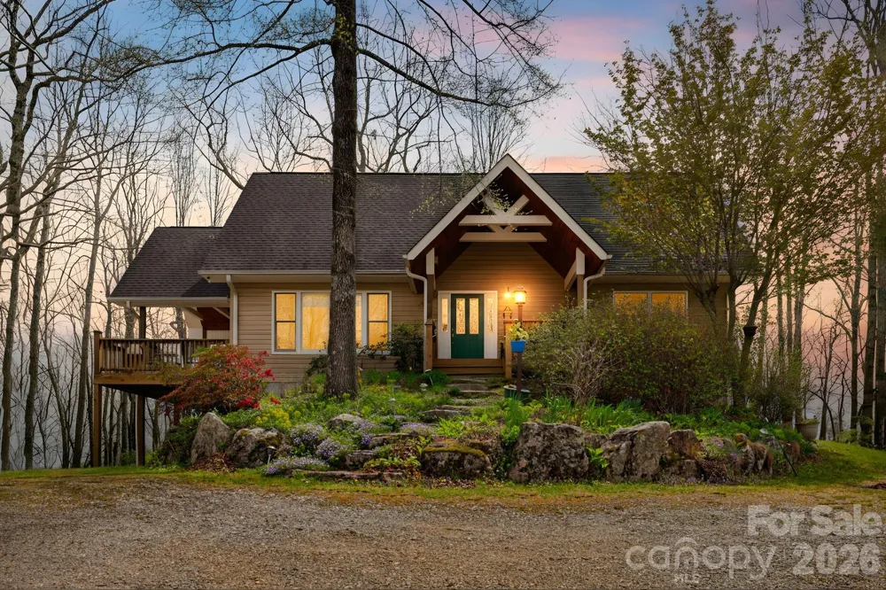 13705 Rosman Highway Lake Toxaway, NC 28747