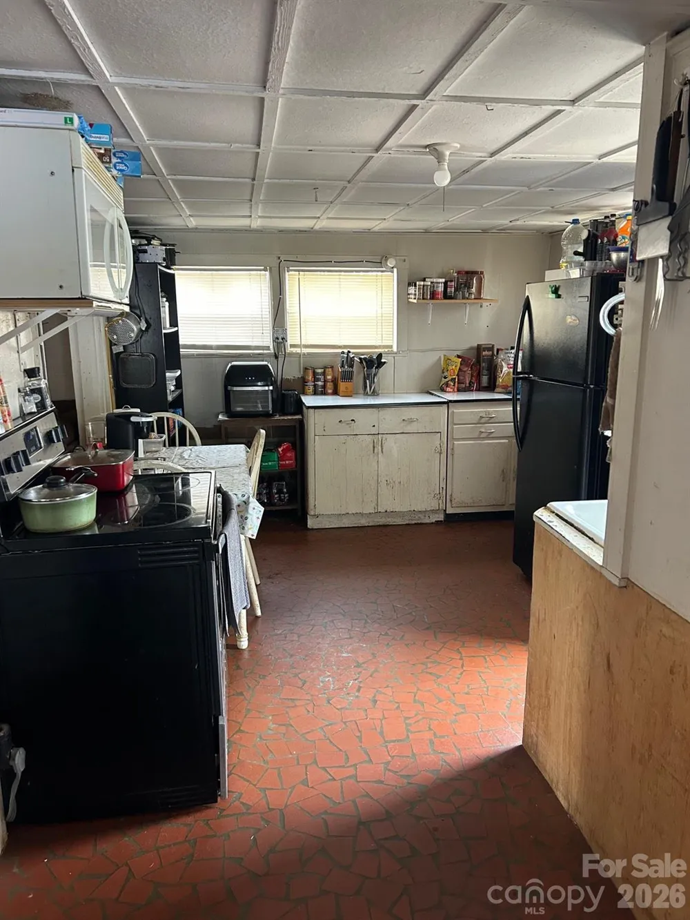 4237 Laurel Hill Road Claremont, NC 28610