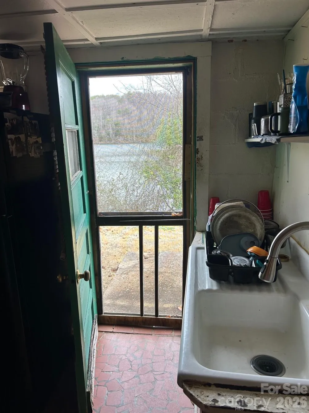 4237 Laurel Hill Road Claremont, NC 28610