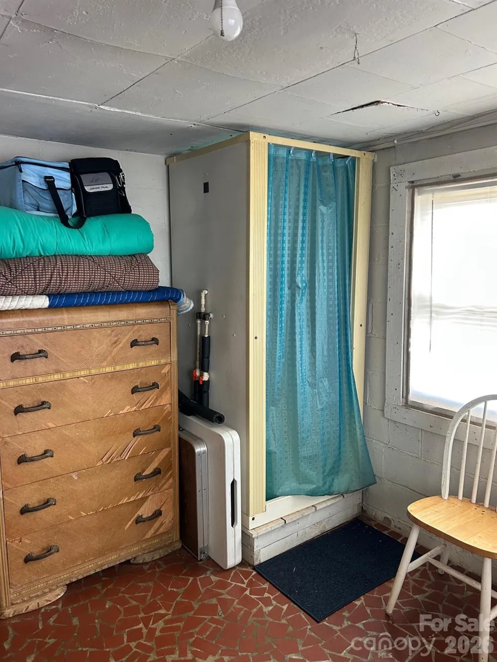 4237 Laurel Hill Road Claremont, NC 28610