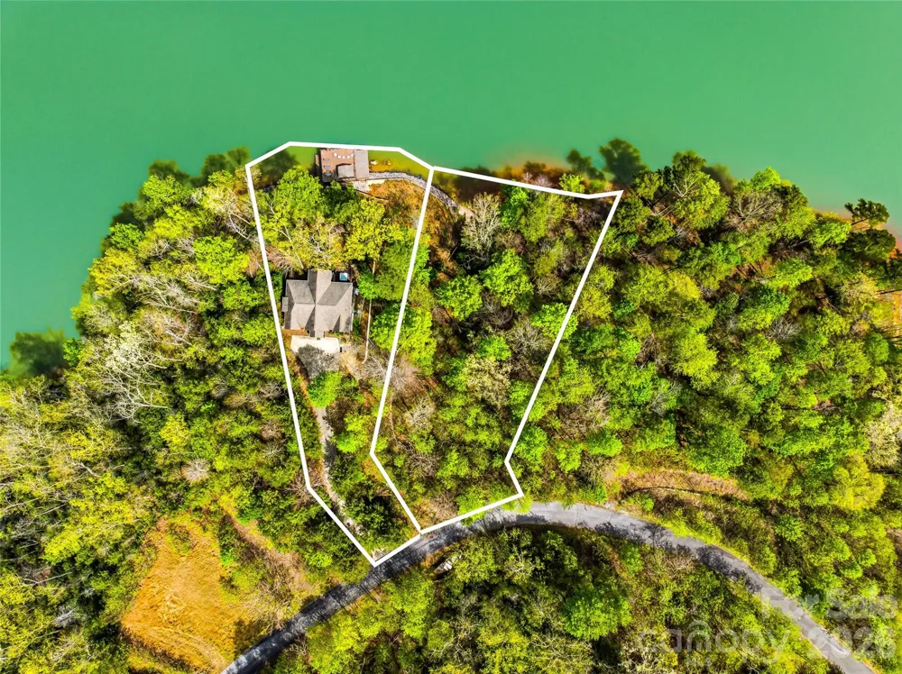 402 Holmstead Drive Lake Lure, NC 28746