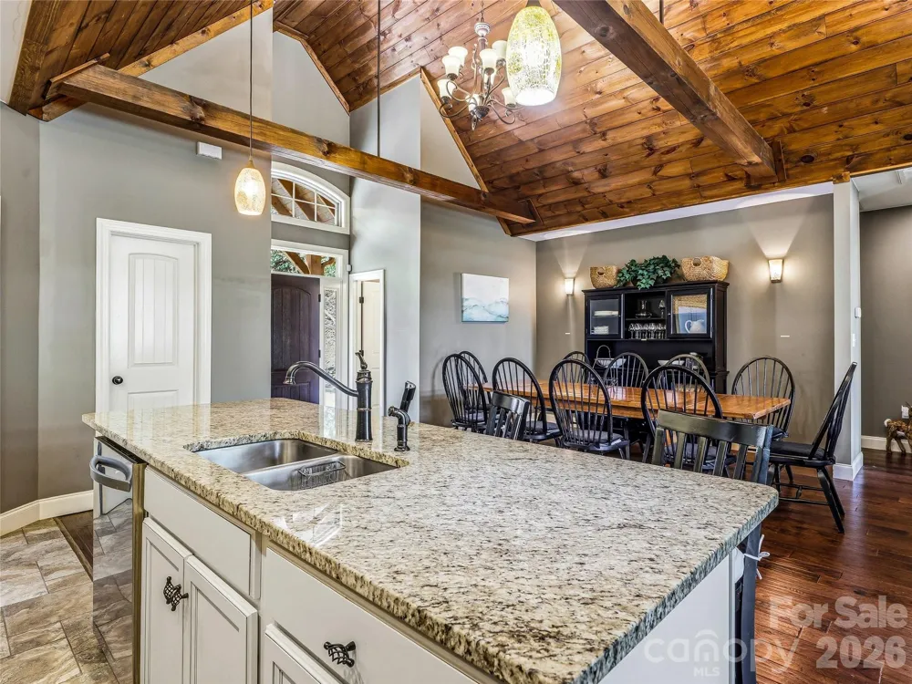 402 Holmstead Drive Lake Lure, NC 28746