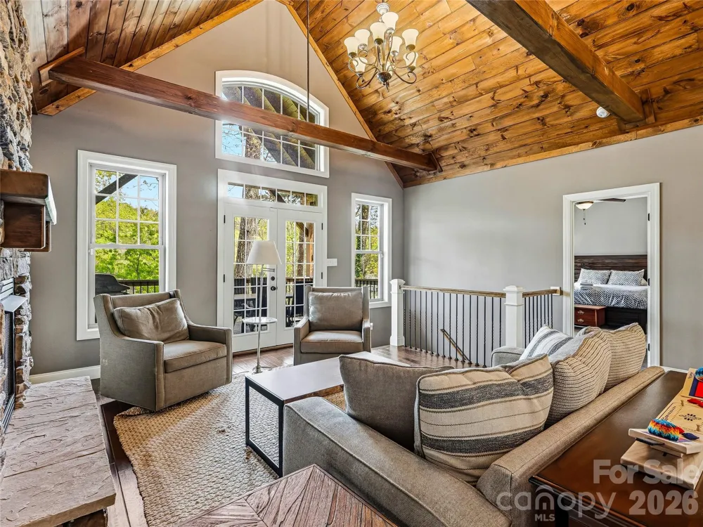 402 Holmstead Drive Lake Lure, NC 28746