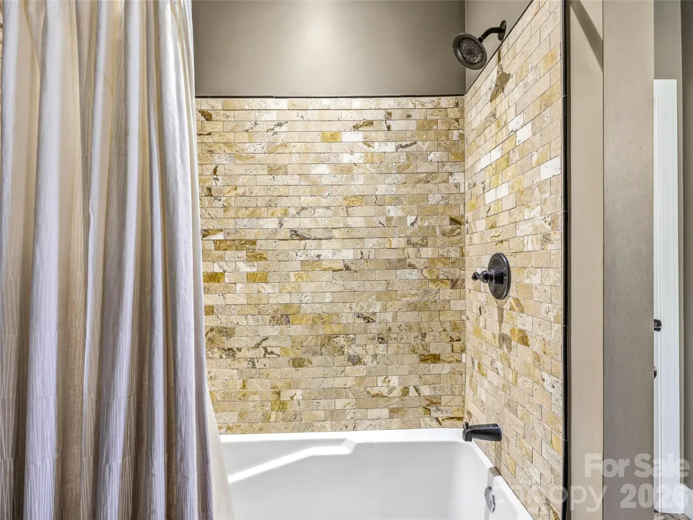 402 Holmstead Drive Lake Lure, NC 28746