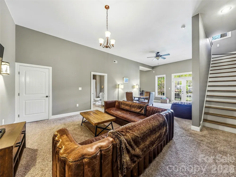 402 Holmstead Drive Lake Lure, NC 28746