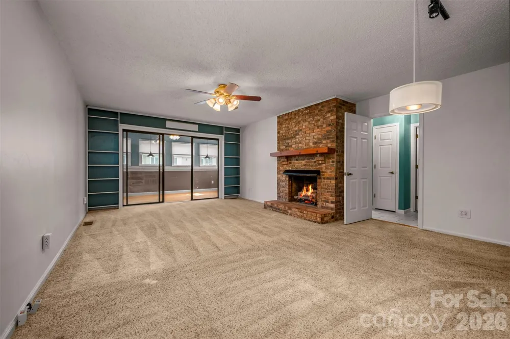 451 Britton Creek Drive Hendersonville, NC 28791
