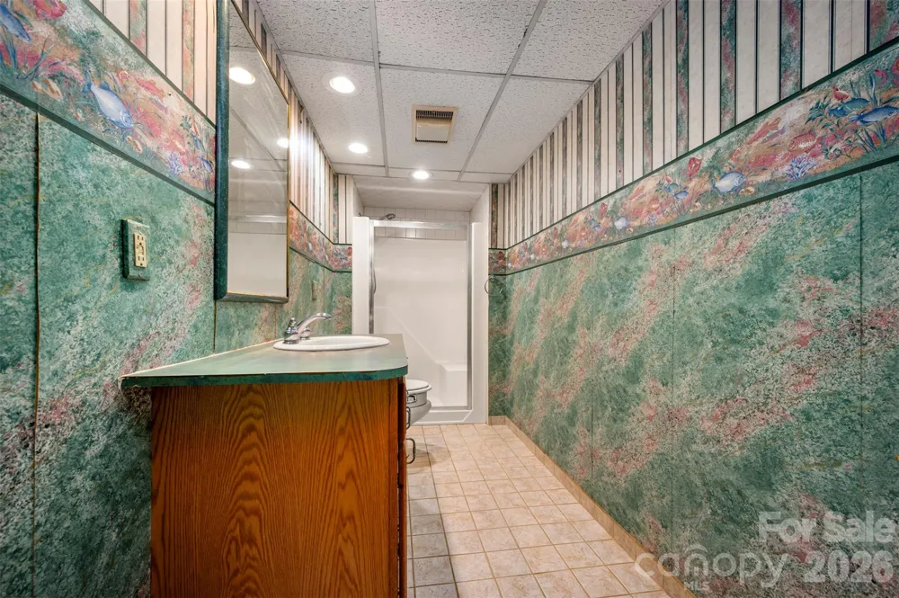 451 Britton Creek Drive Hendersonville, NC 28791