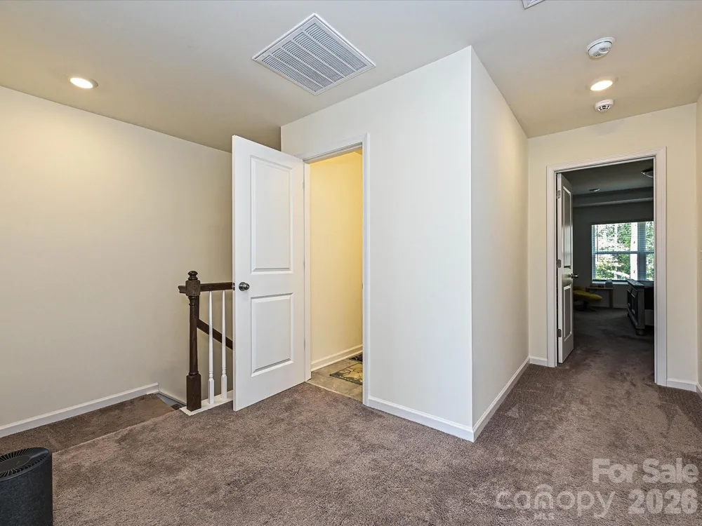 348 abington Street Matthews, NC 28104