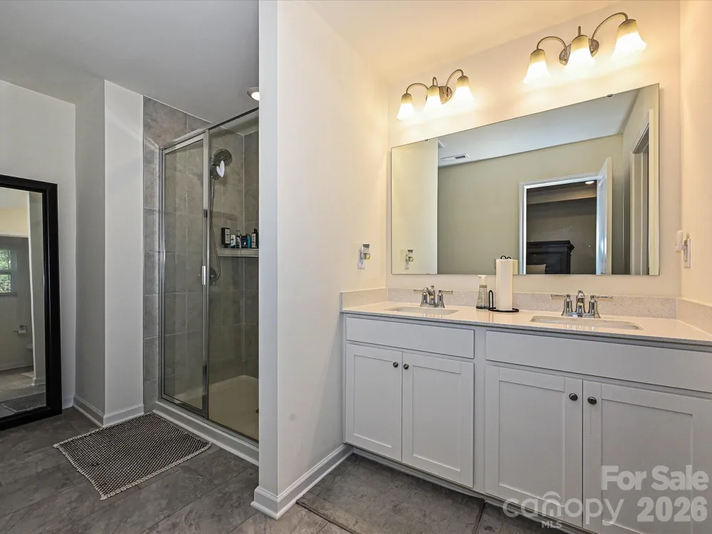 348 abington Street Matthews, NC 28104