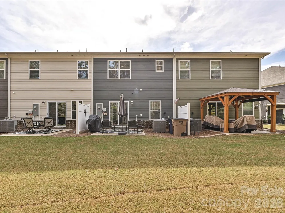 348 abington Street Matthews, NC 28104