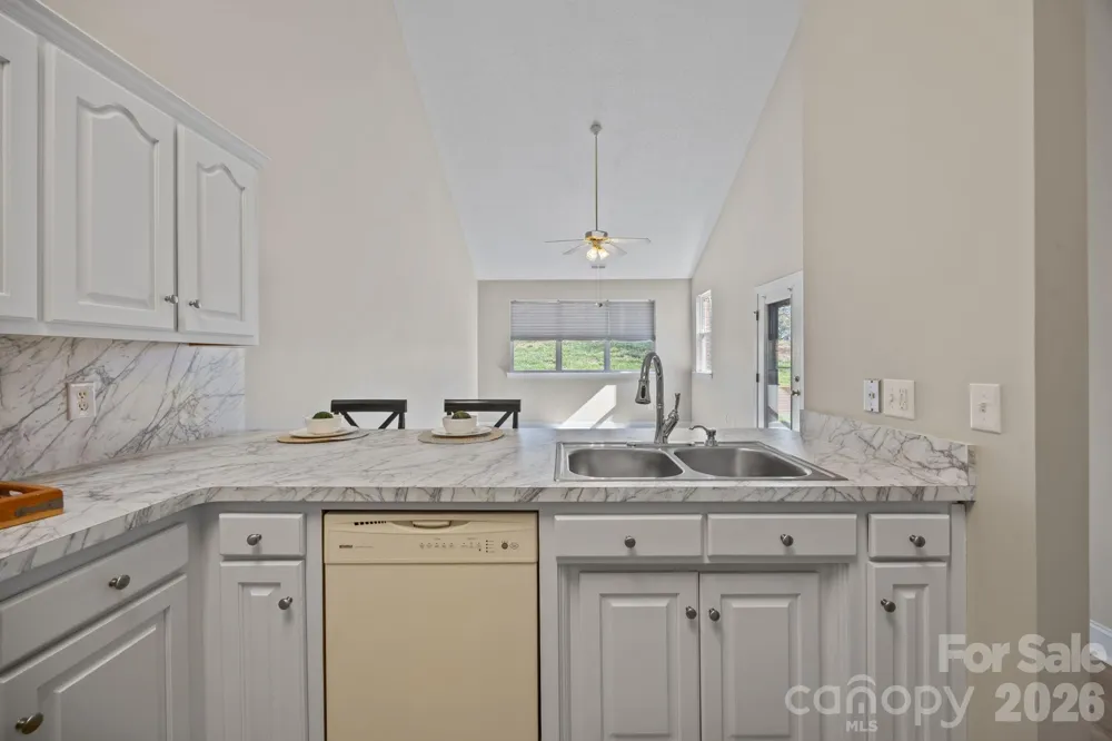 3944 Jasmine Lane Denver, NC 28037