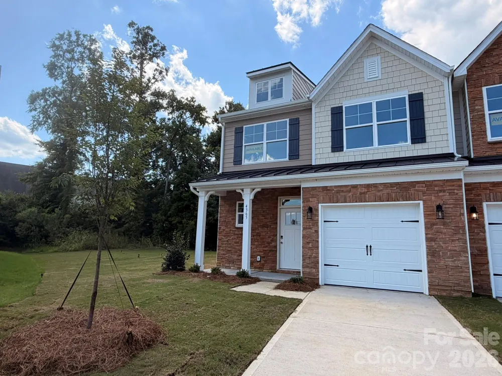 4365 Black Court Harrisburg, NC 28075
