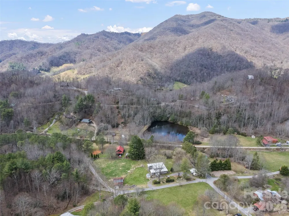 838 Hidden Valley Road Clyde, NC 28721