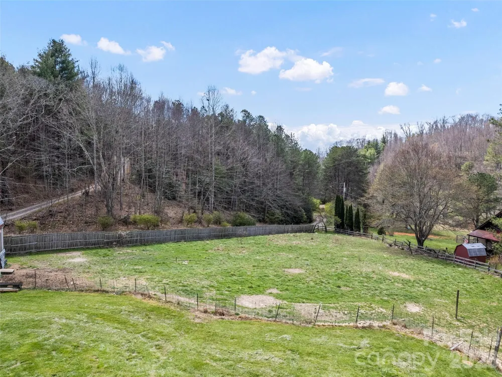 838 Hidden Valley Road Clyde, NC 28721
