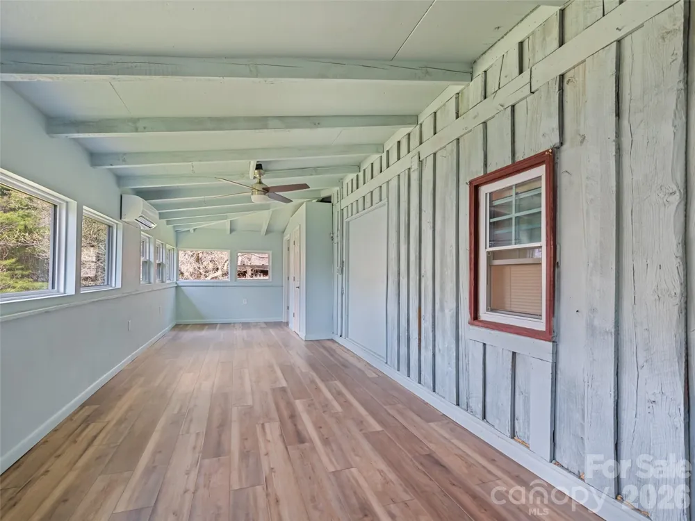 838 Hidden Valley Road Clyde, NC 28721