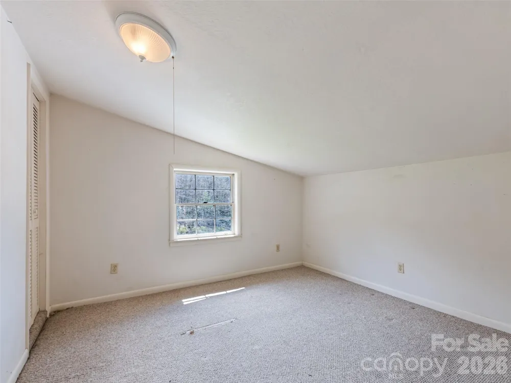 838 Hidden Valley Road Clyde, NC 28721