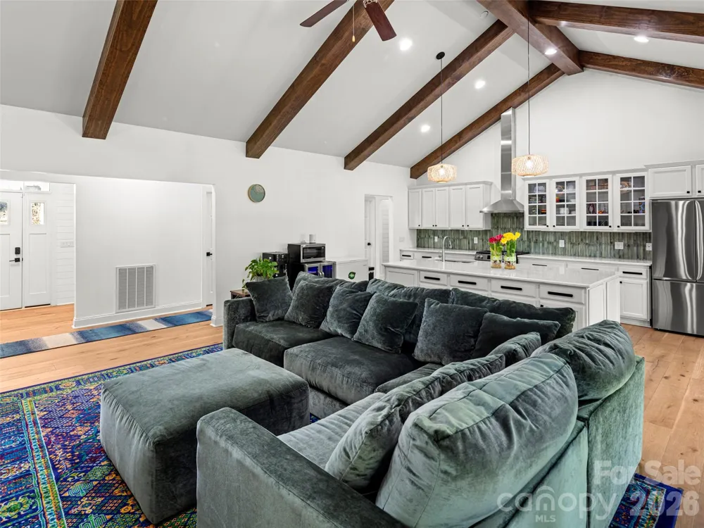 127 Rockbridge Road Mills River, NC 28759