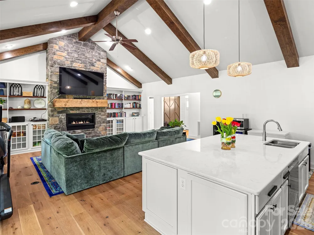 127 Rockbridge Road Mills River, NC 28759
