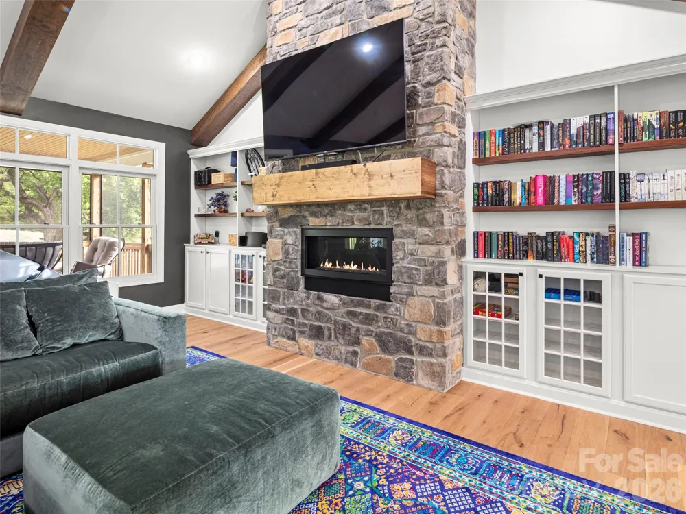 127 Rockbridge Road Mills River, NC 28759