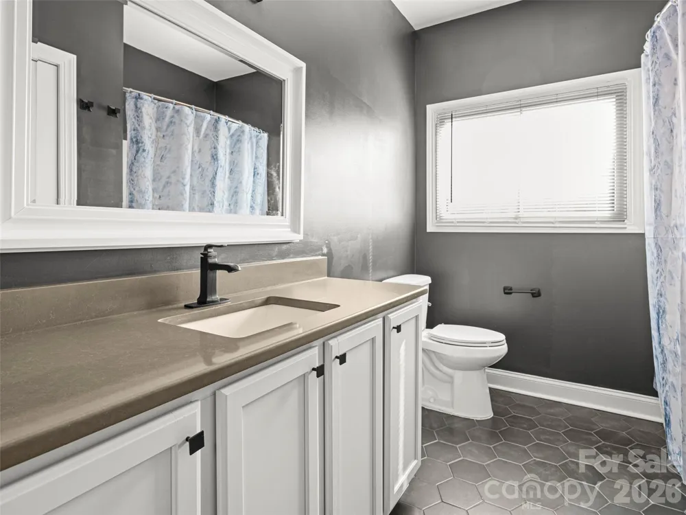 127 Rockbridge Road Mills River, NC 28759