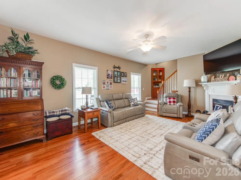 2261 Stallings Road Harrisburg, NC 28075
