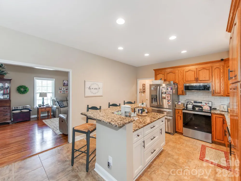 2261 Stallings Road Harrisburg, NC 28075