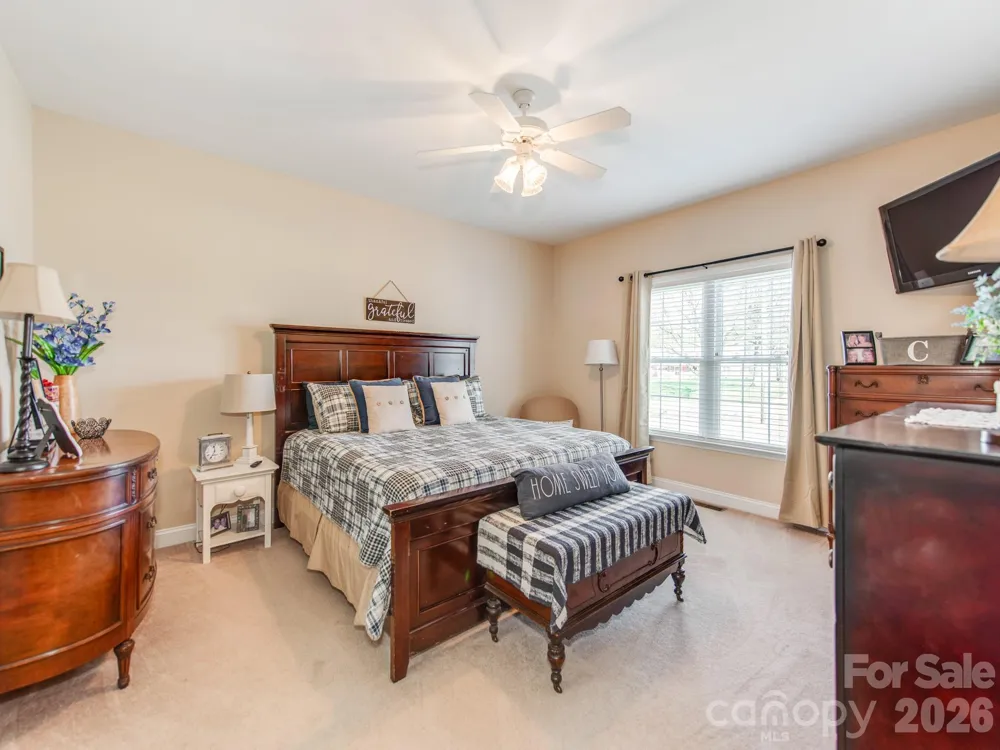 2261 Stallings Road Harrisburg, NC 28075
