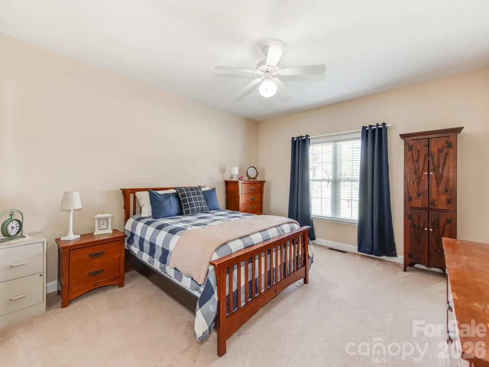 2261 Stallings Road Harrisburg, NC 28075