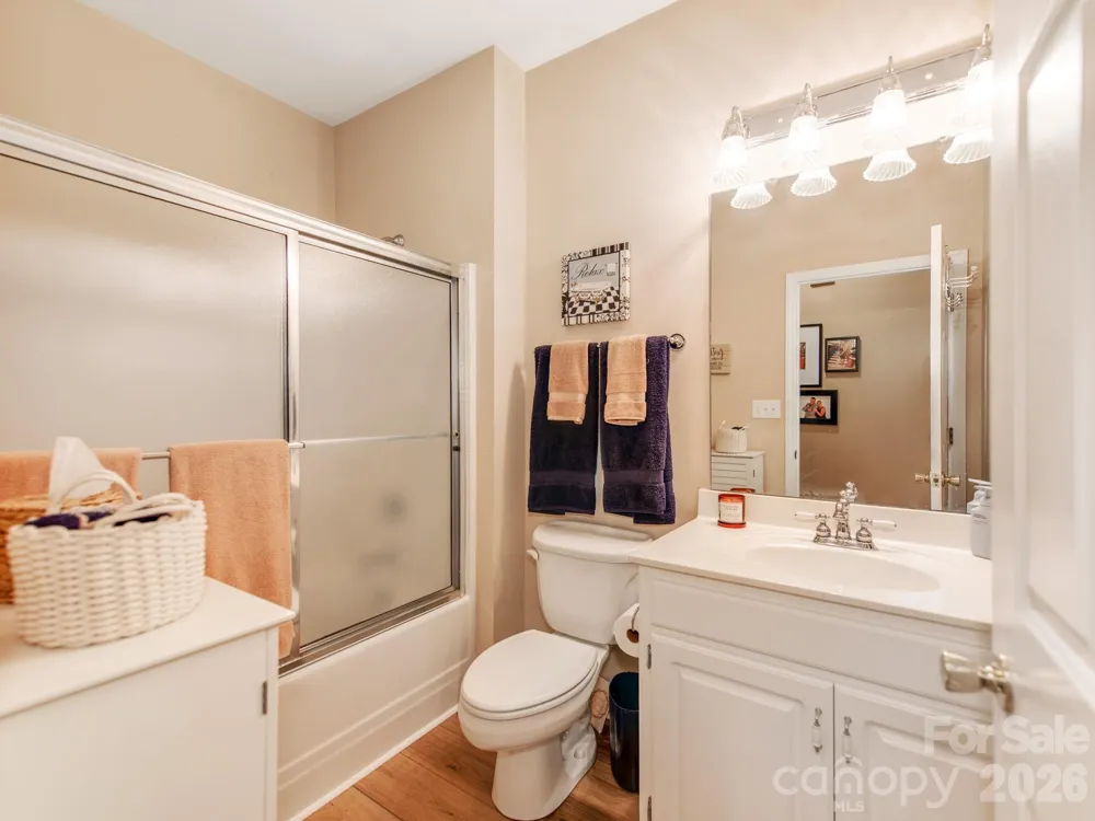 2261 Stallings Road Harrisburg, NC 28075