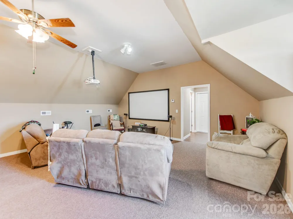 2261 Stallings Road Harrisburg, NC 28075