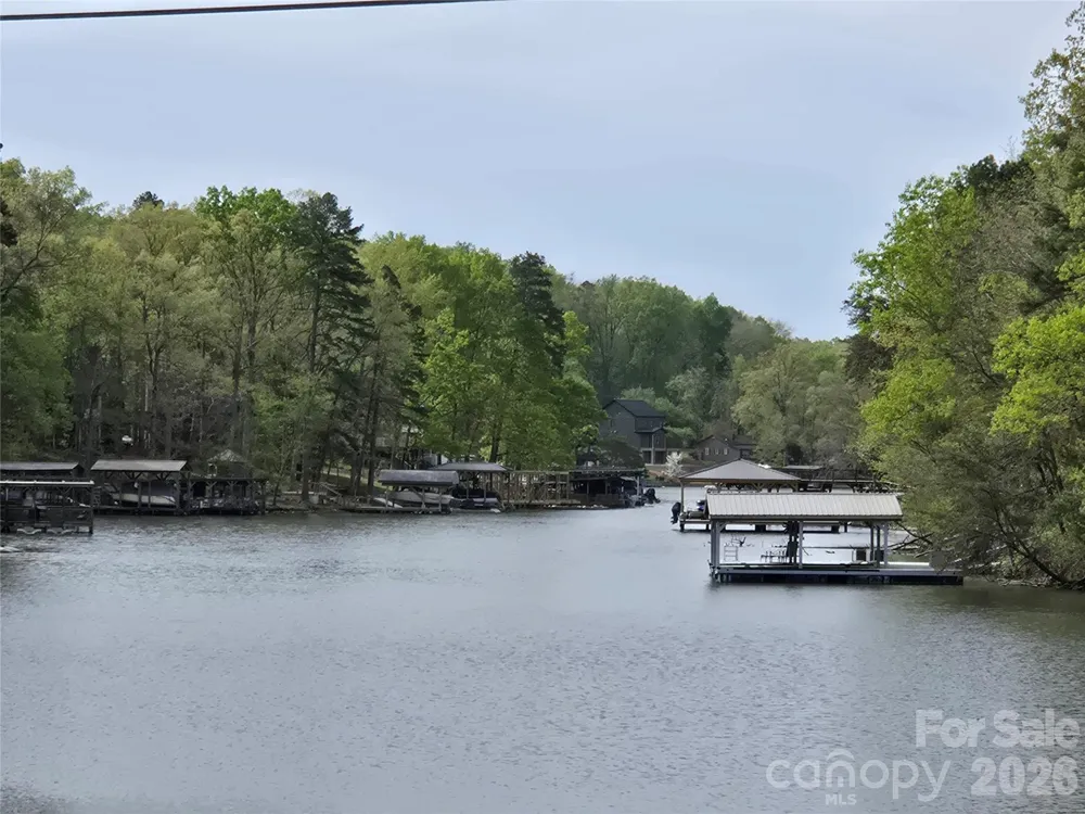 286 Aberdeen Court E #43 Badin Lake, NC 28127