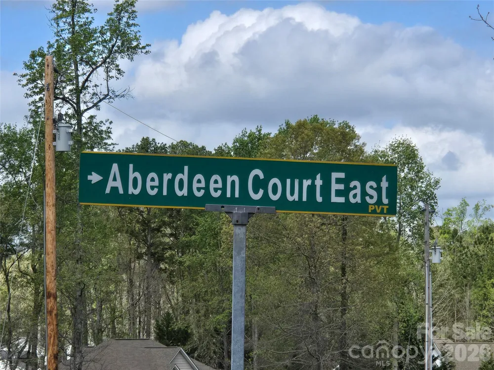 286 Aberdeen Court E #43 Badin Lake, NC 28127