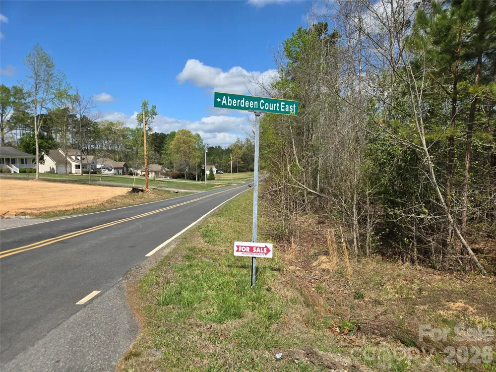 286 Aberdeen Court E #43 Badin Lake, NC 28127