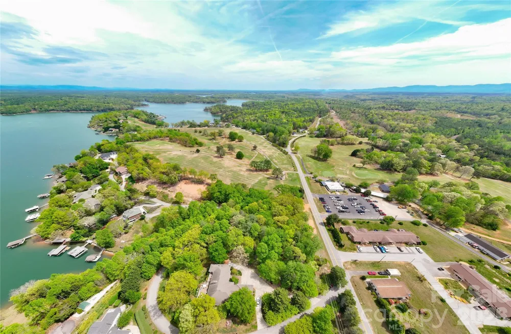 27 Magnolia Drive Nebo, NC 28761