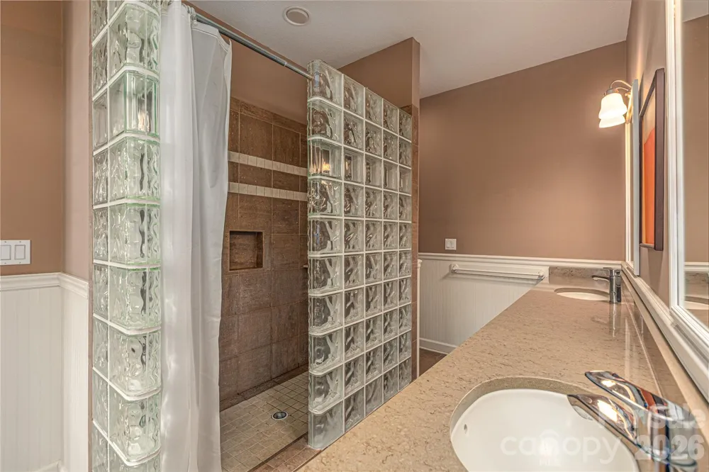 27 Magnolia Drive Nebo, NC 28761