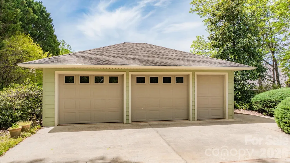 27 Magnolia Drive Nebo, NC 28761