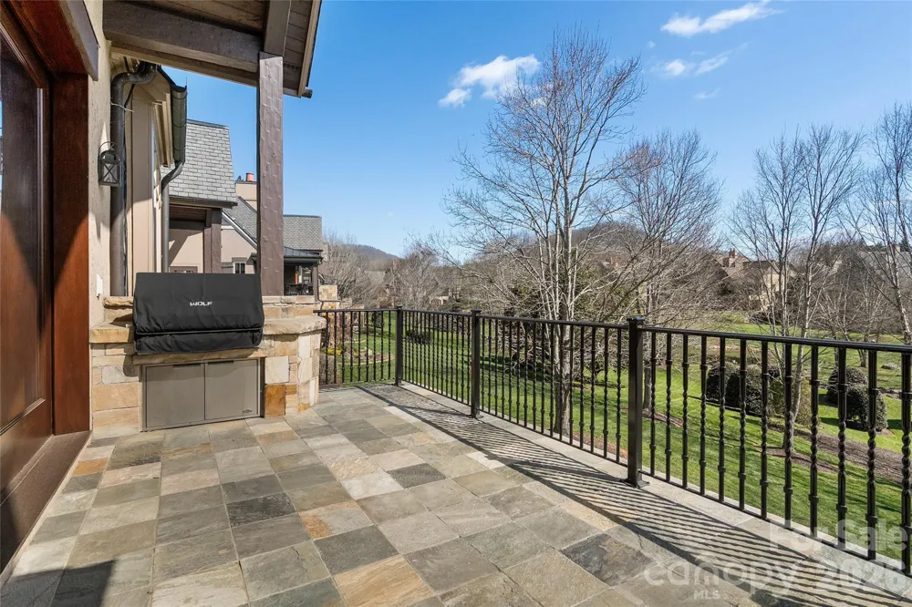 34 Foxbridge Way Arden, NC 28704