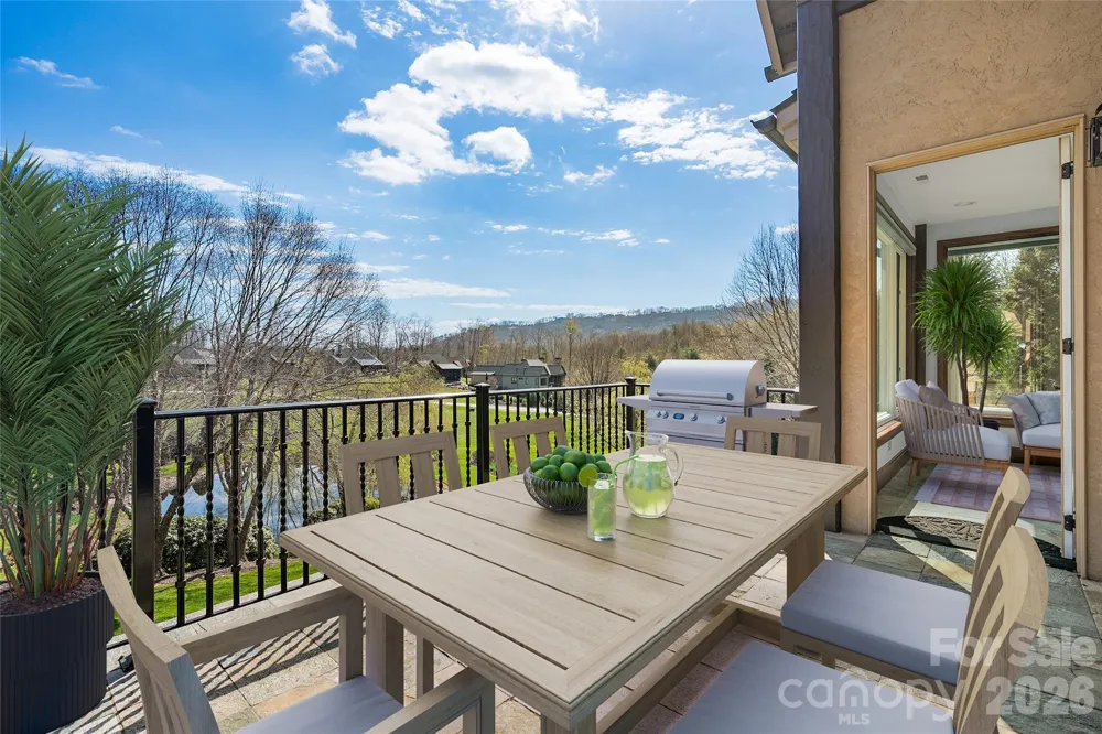 34 Foxbridge Way Arden, NC 28704
