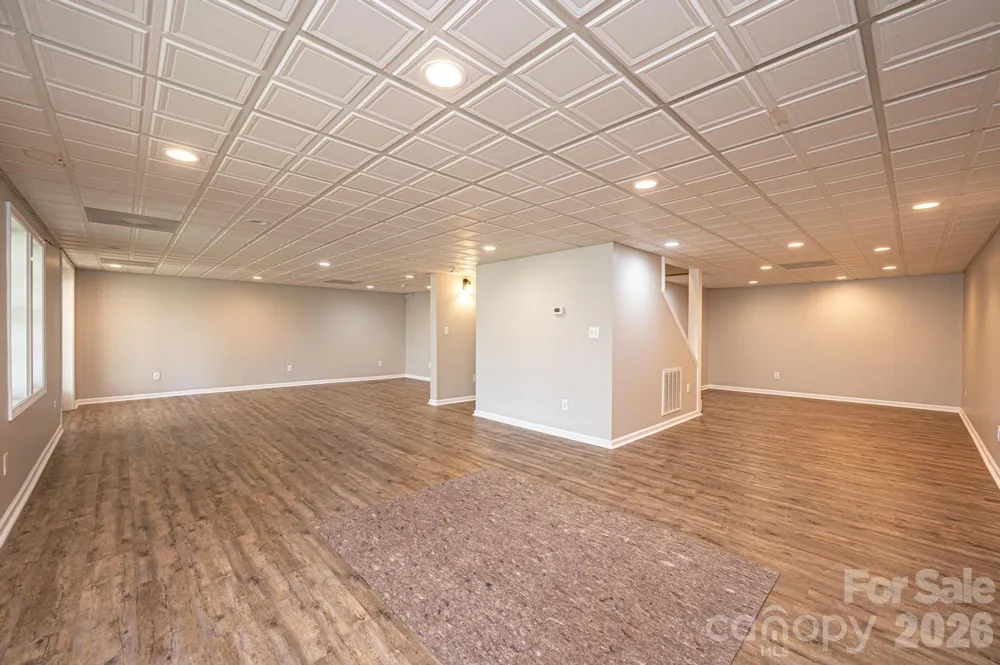 4726 Crystal Falls Avenue Hickory, NC 28601