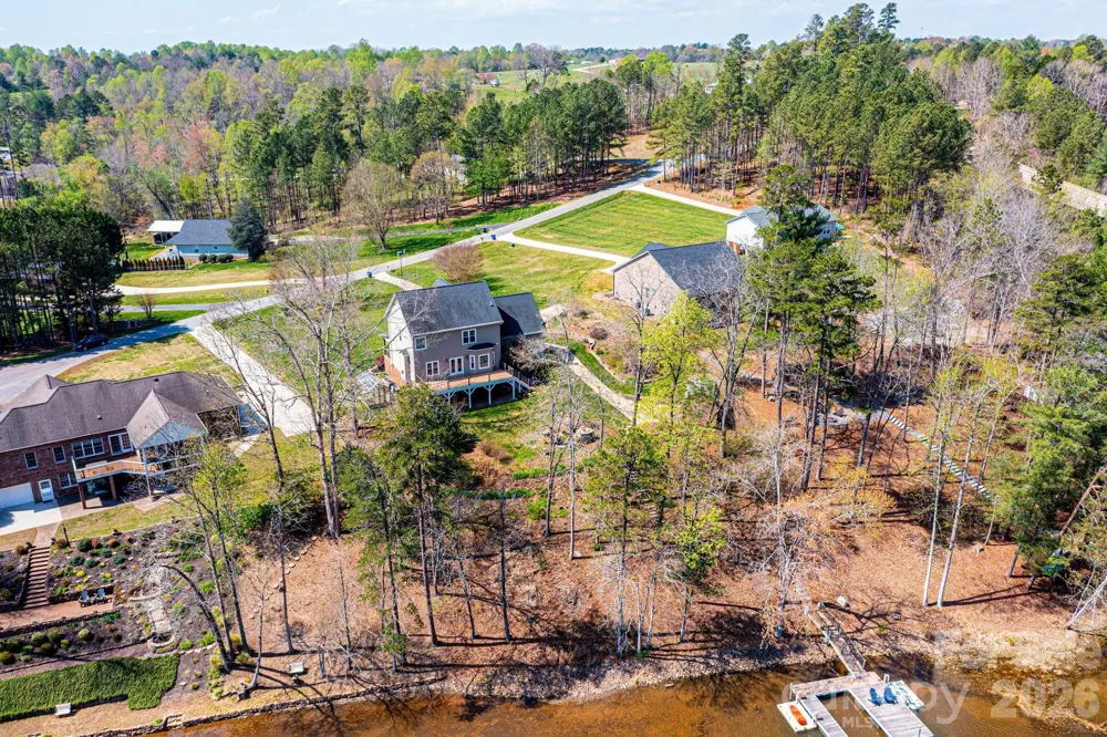 4726 Crystal Falls Avenue Hickory, NC 28601