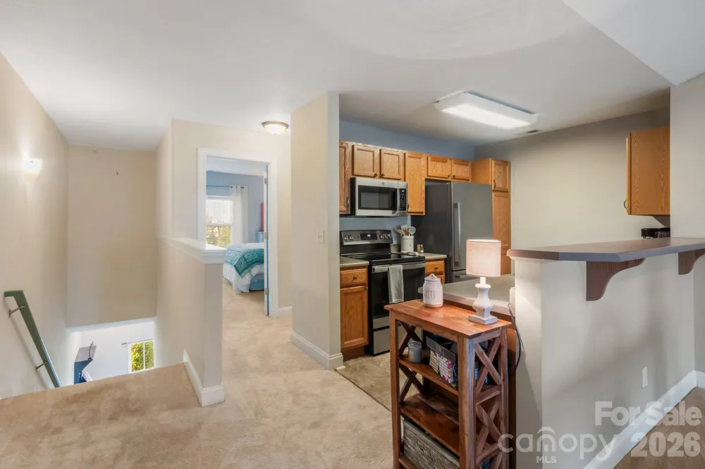 94 Foxden Drive #202 Fletcher, NC 28732