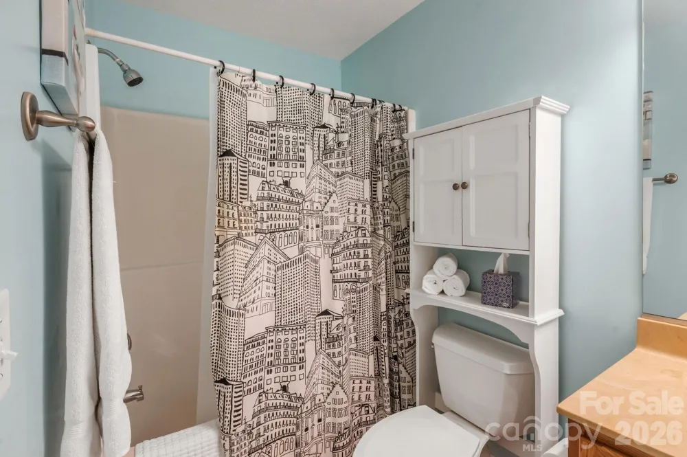94 Foxden Drive #202 Fletcher, NC 28732