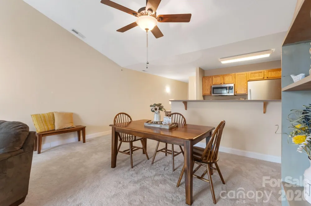 94 Foxden Drive #202 Fletcher, NC 28732