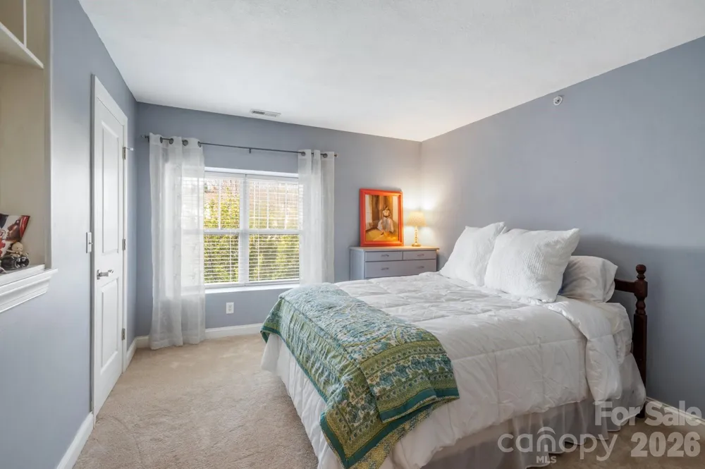 94 Foxden Drive #202 Fletcher, NC 28732