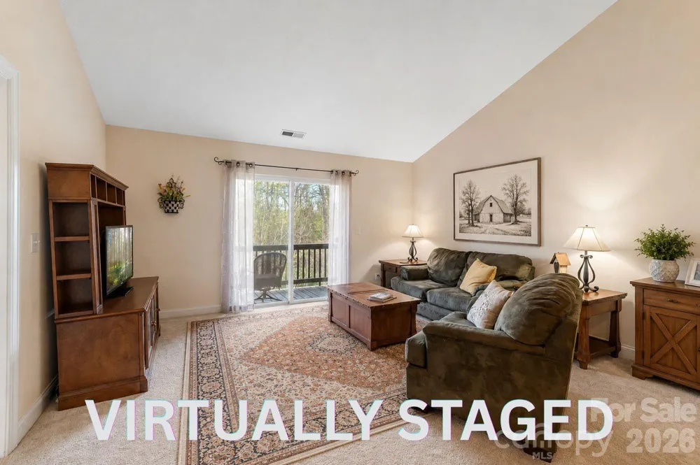 94 Foxden Drive #202 Fletcher, NC 28732